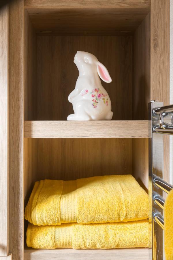 Cottontail Lodge - Hot Tub - Pet Friendly South Cerney Εξωτερικό φωτογραφία